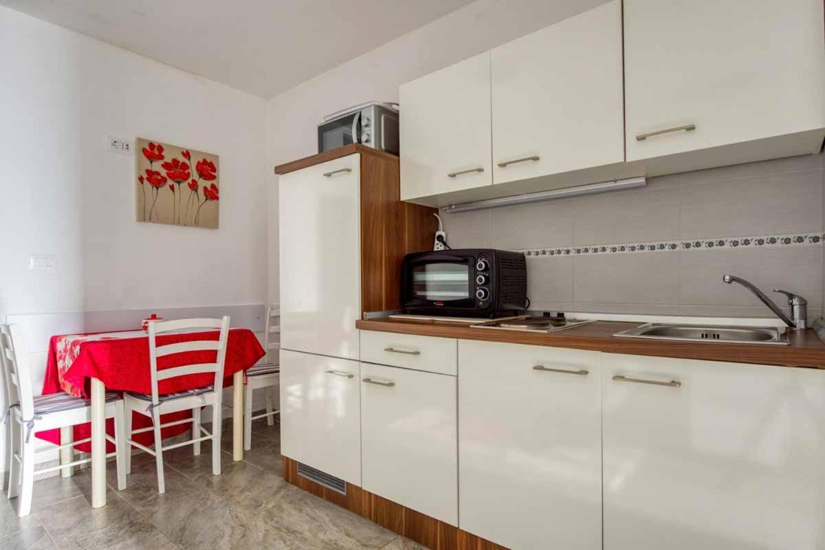 Apartments Ina & Ika Rovinj Exteriör bild